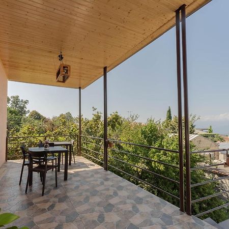 Guest House Gold Telavi Buitenkant foto