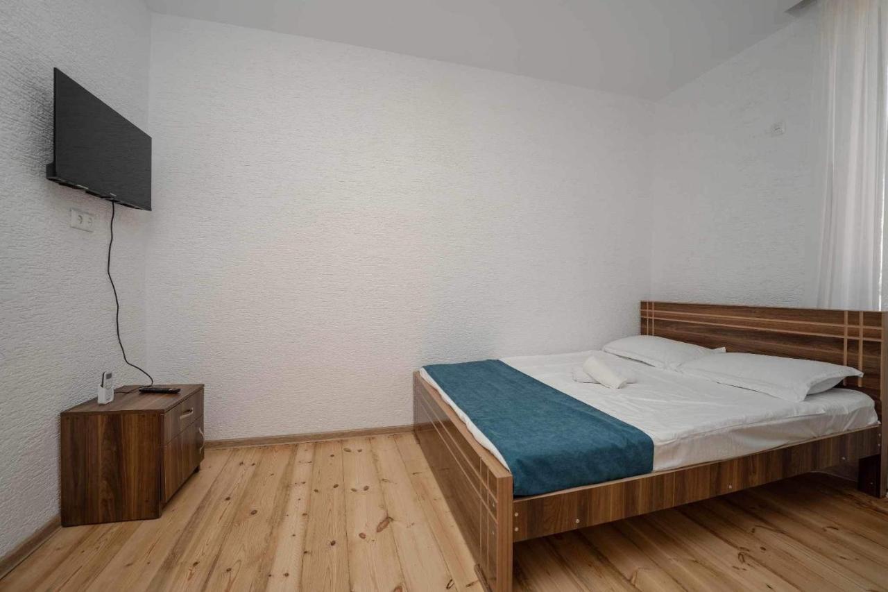 Guest House Gold Telavi Buitenkant foto